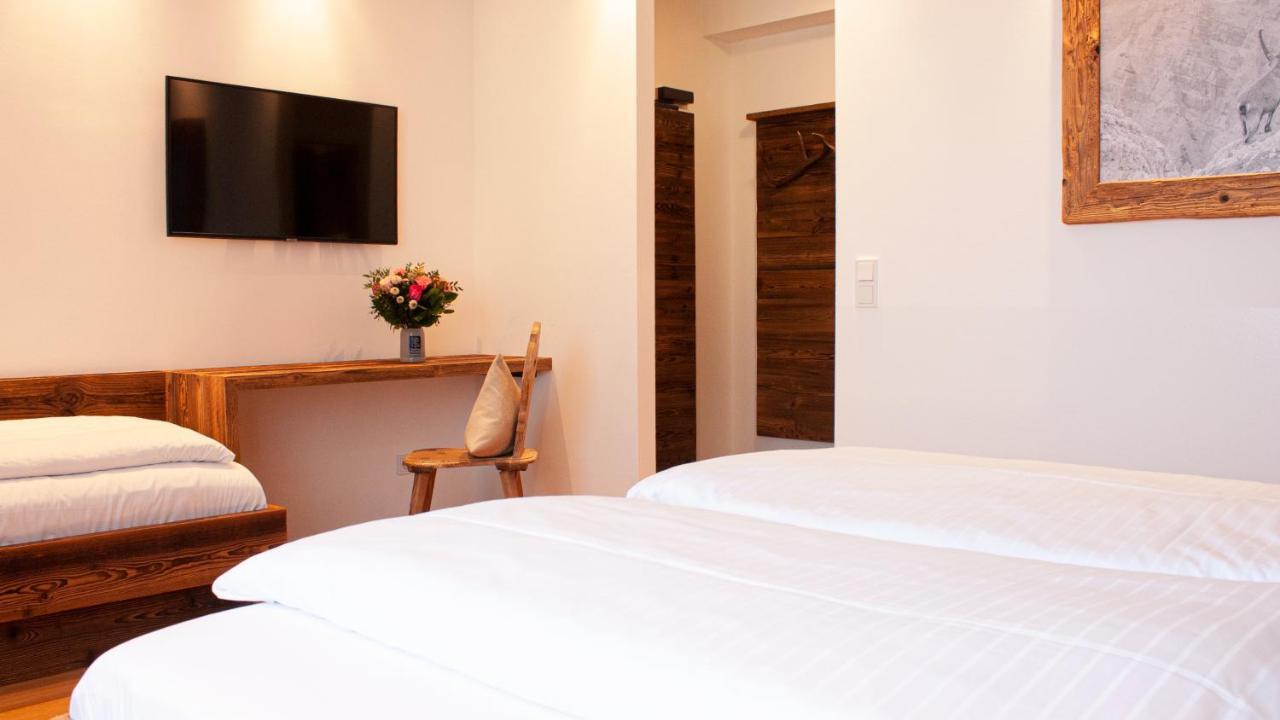 Hotel Almwirt Haar  Eksteriør billede
